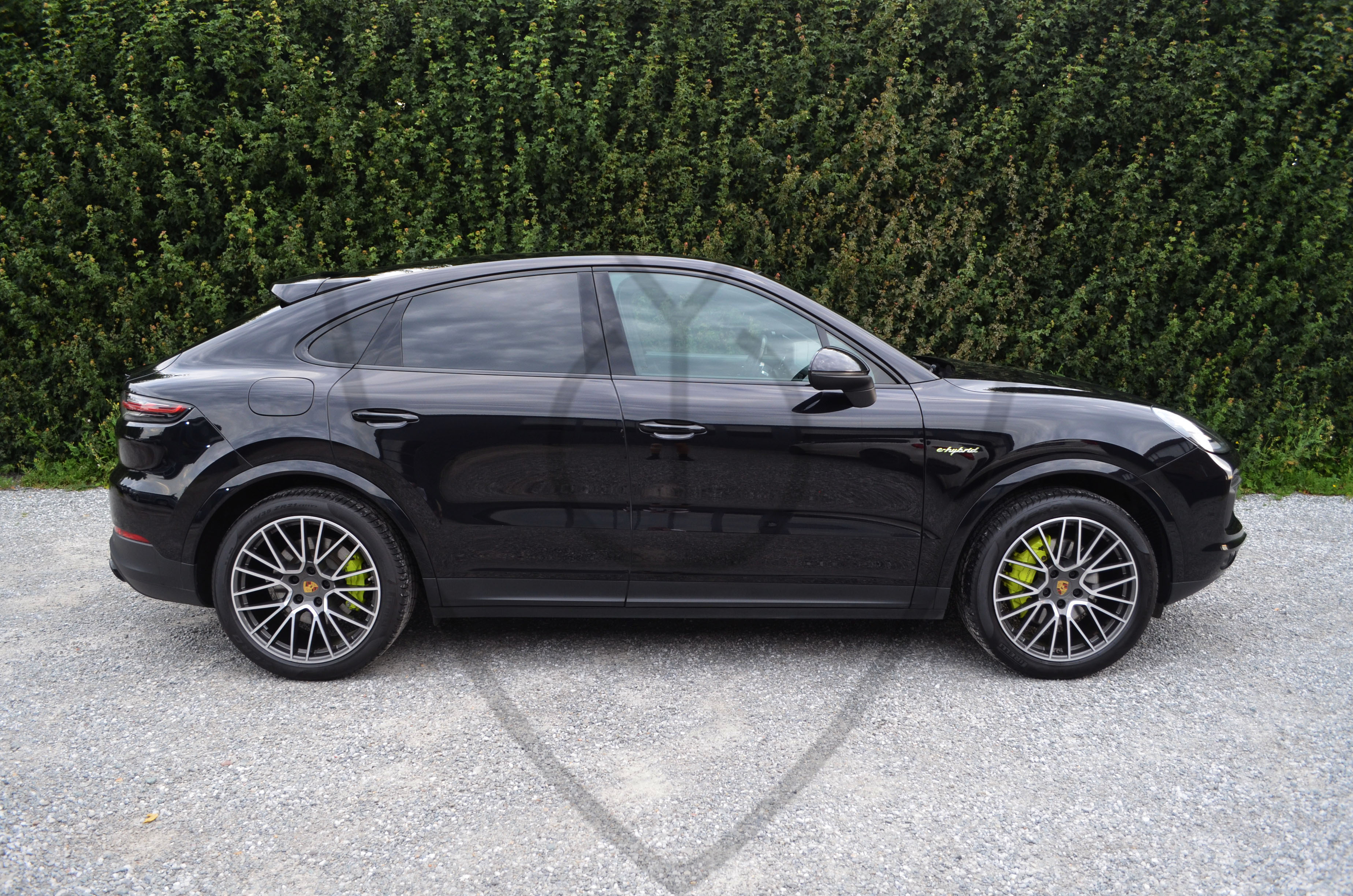 PORSCHE CAYENNE COUPE — image 32